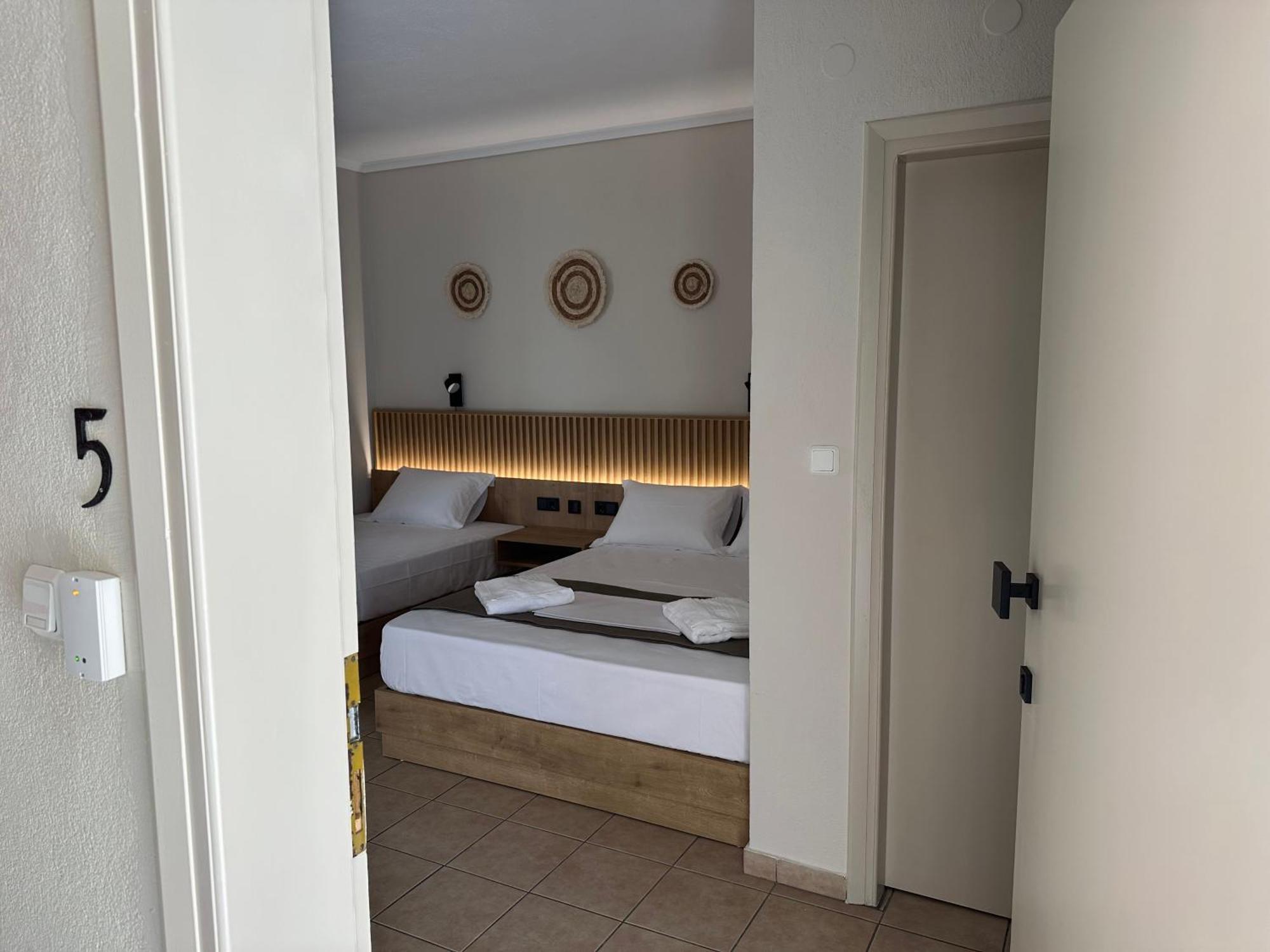 Anna Rooms Vrasná Kültér fotó