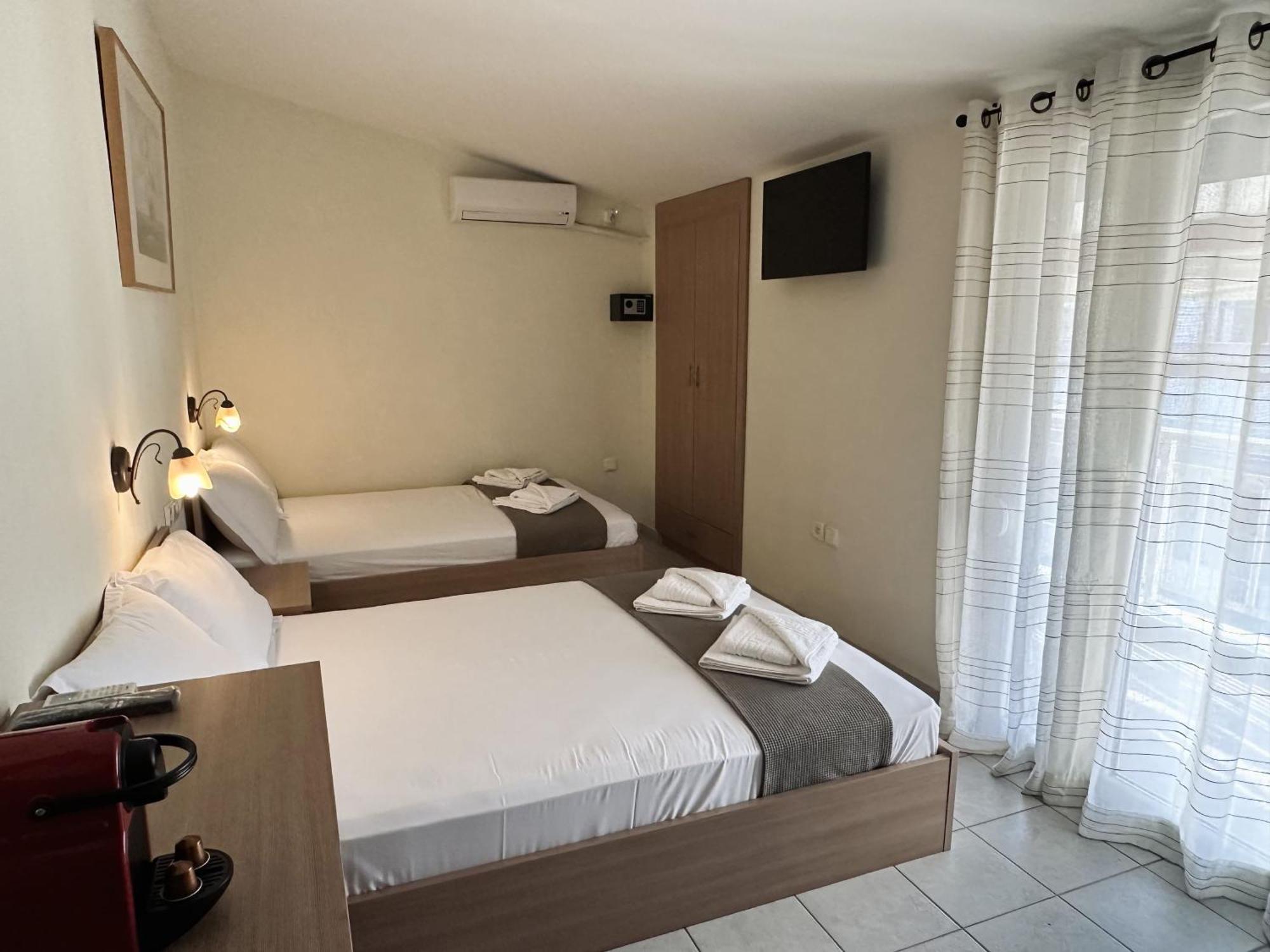 Anna Rooms Vrasná Kültér fotó